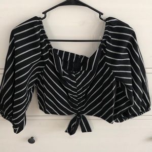 Across the shoulder crop top ♠️